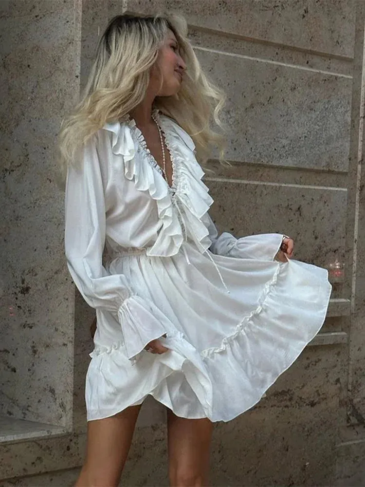Cameron Mae - Romantic ruffled dress