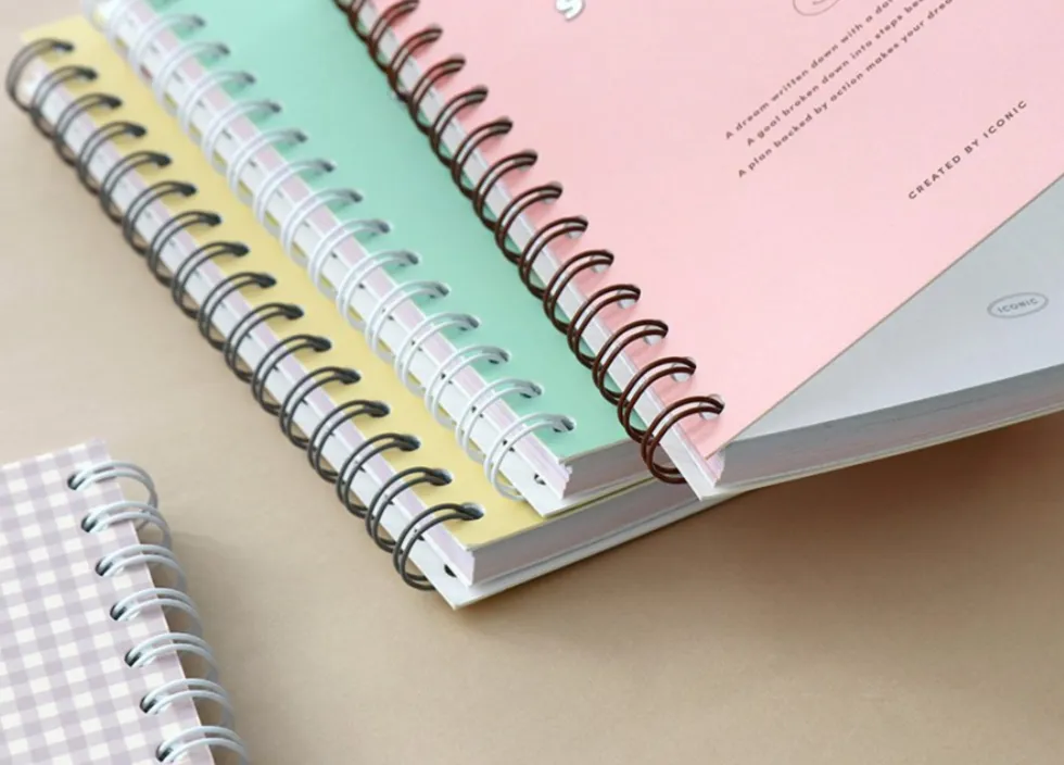 Iconic Study Planner SMILEY [4 Months]