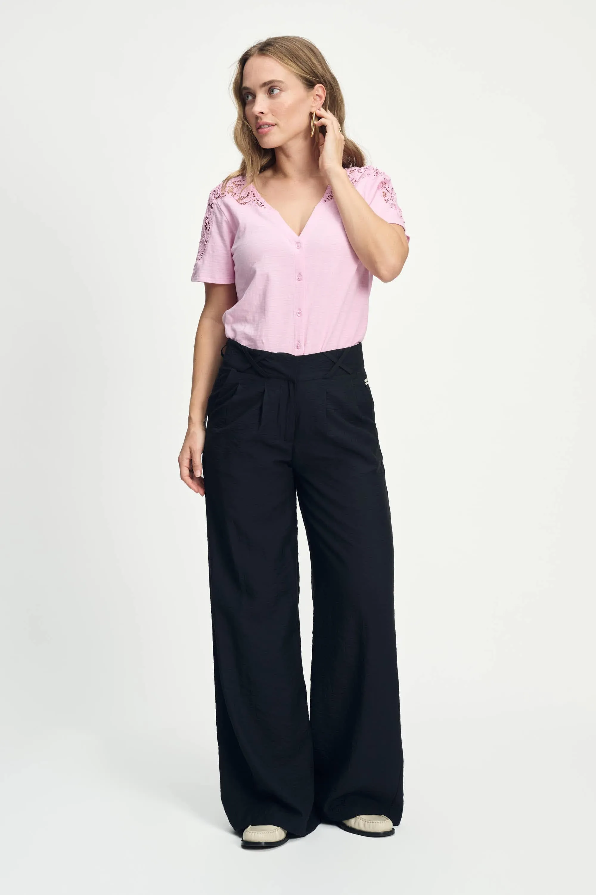 PANTS - Larissa Black