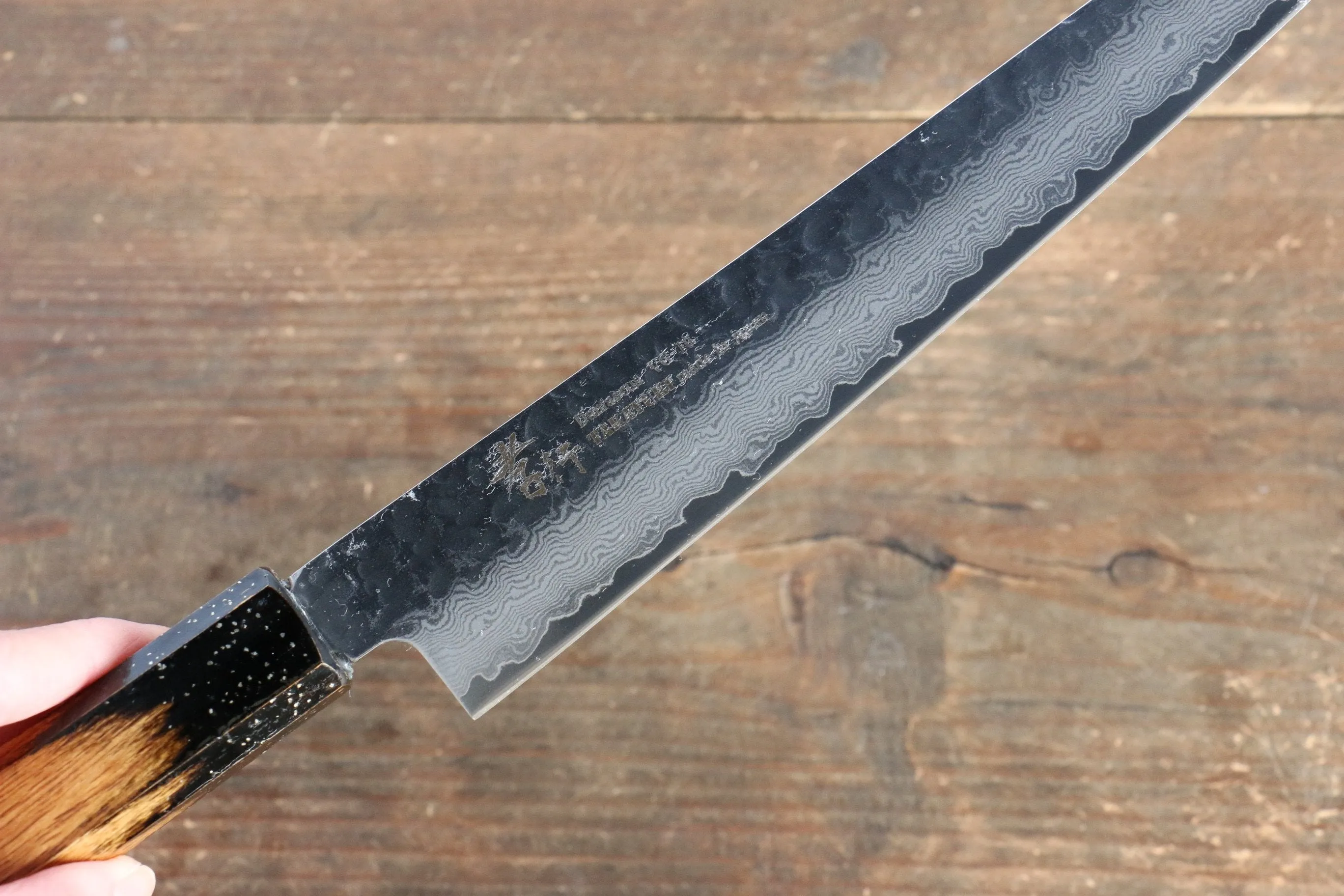 Sakai Takayuki VG10 33 Layer Damascus Sujihiki 240mm Live oak Lacquered (Kokushin) Handle