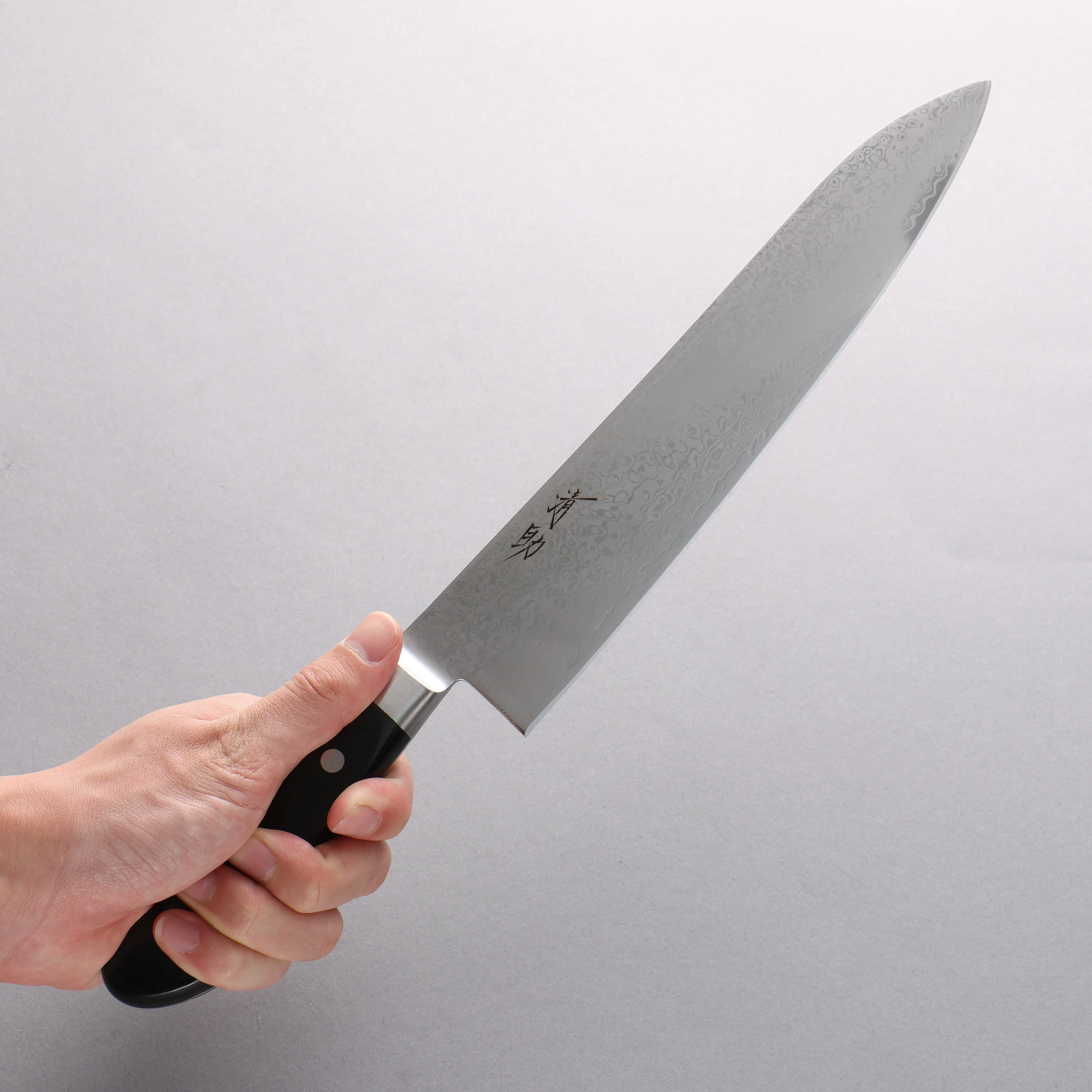 Seisuke VG10 33 Layer Mirrored Finish Damascus Gyuto  240mm Black Pakka wood Handle
