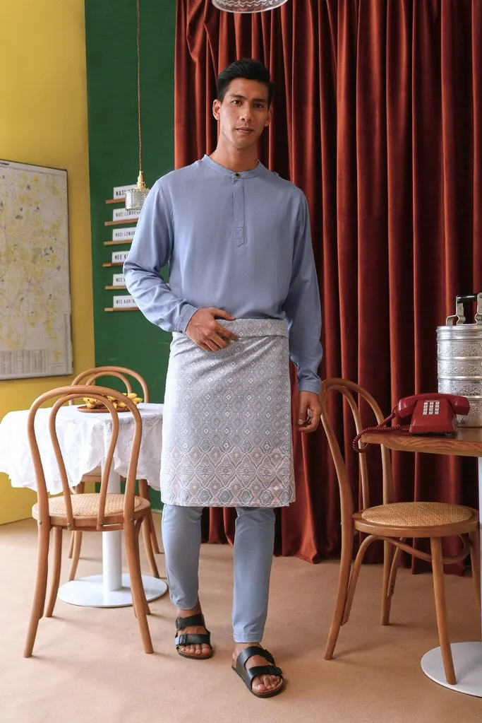 The Perfect Men Slim Fit Pants - Light Pigeon Blue