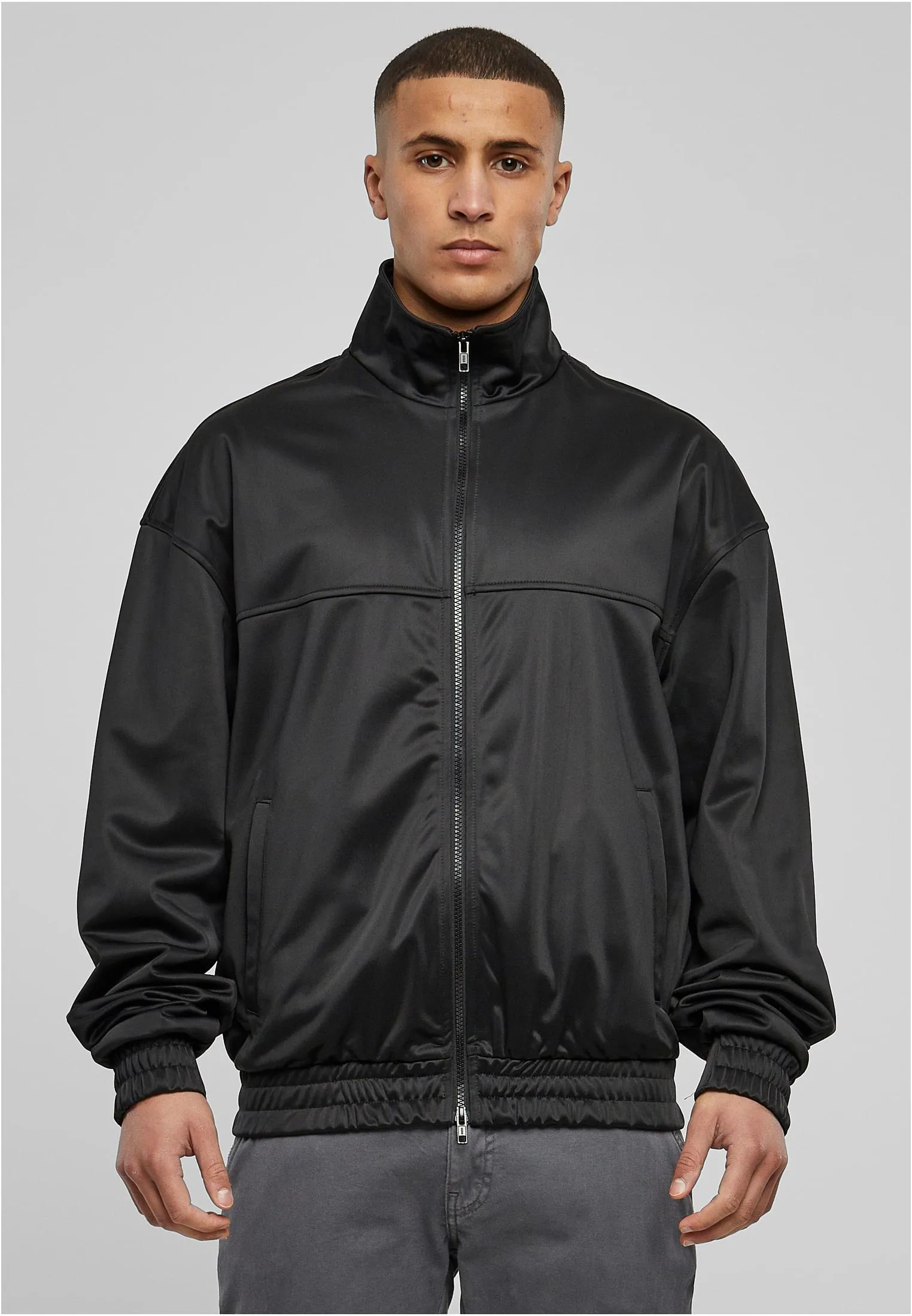 UC Classic Track Jacket - Black