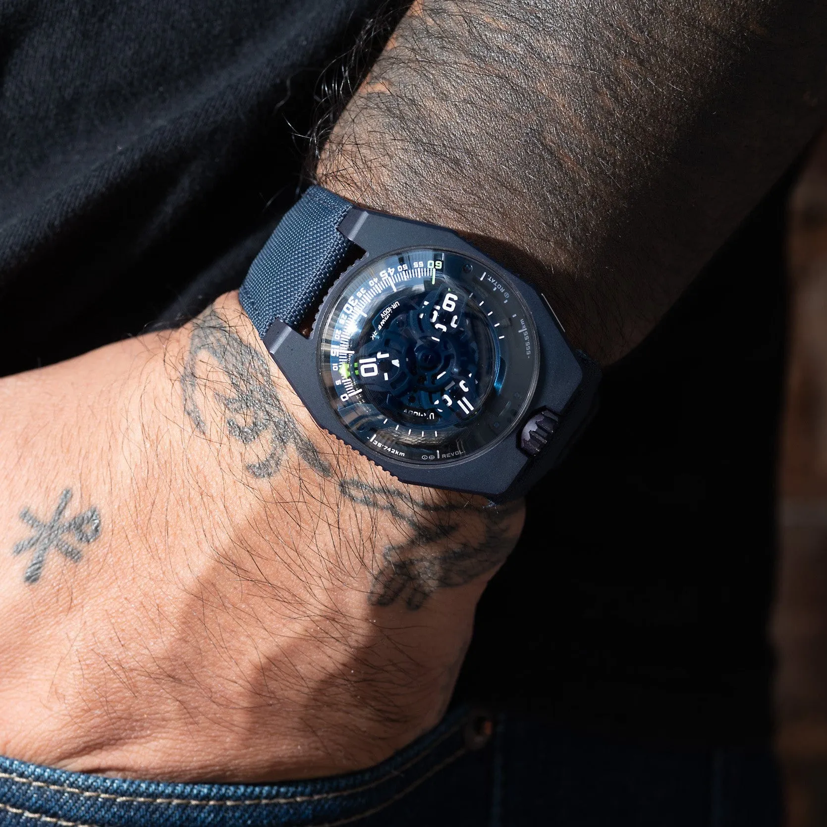 Urwerk UR-100 'Blue Planet'