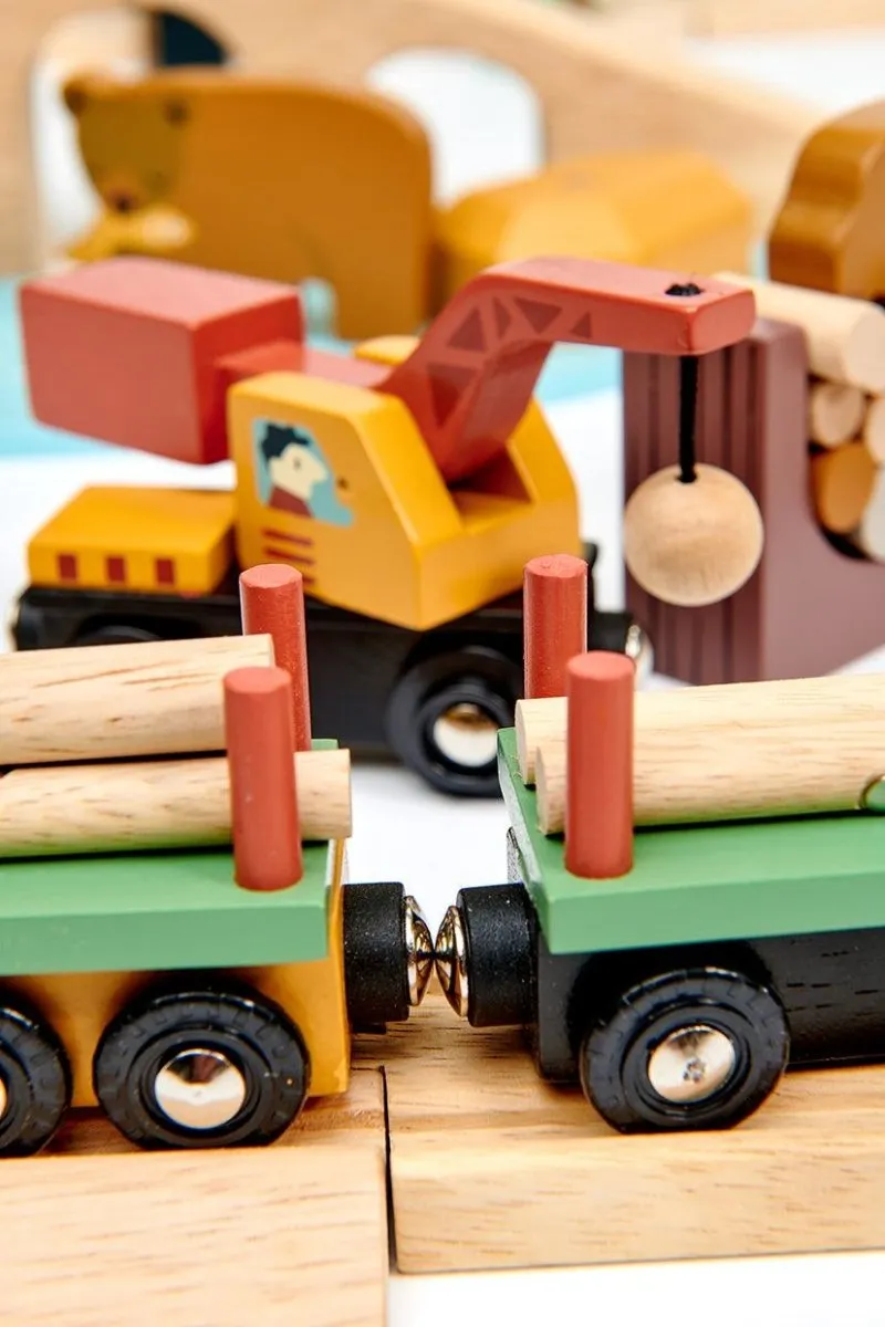 Wild Pines Wooden Train Set
